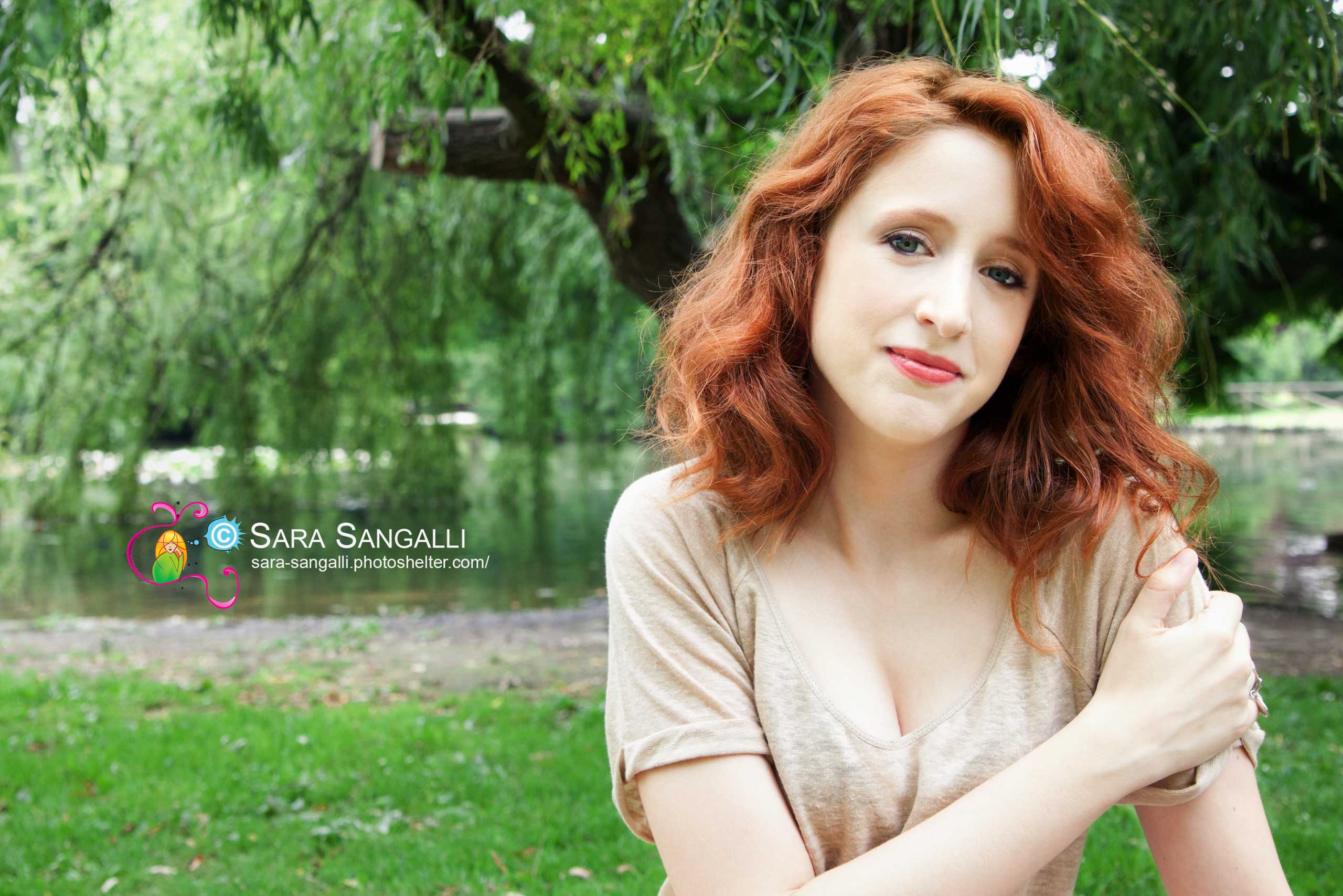 portrait-of-redhaired-woman-in-nature-slideshow©-sara-sangalli